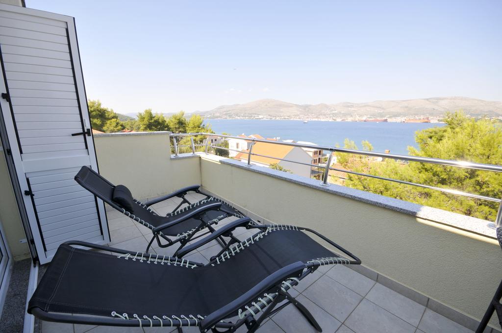 Villa Luna Trogir Exterior photo