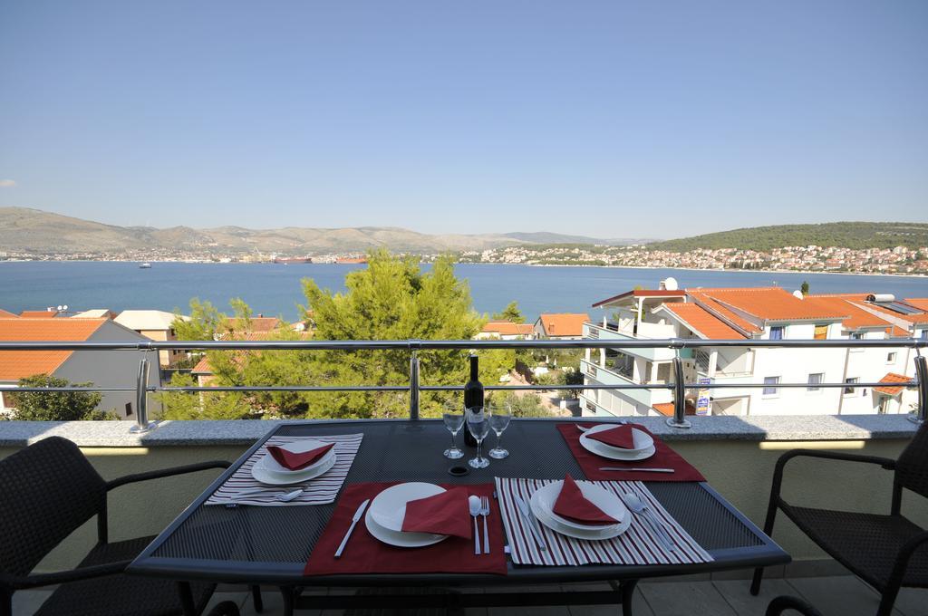 Villa Luna Trogir Exterior photo