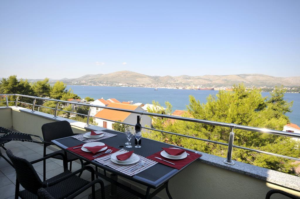 Villa Luna Trogir Exterior photo